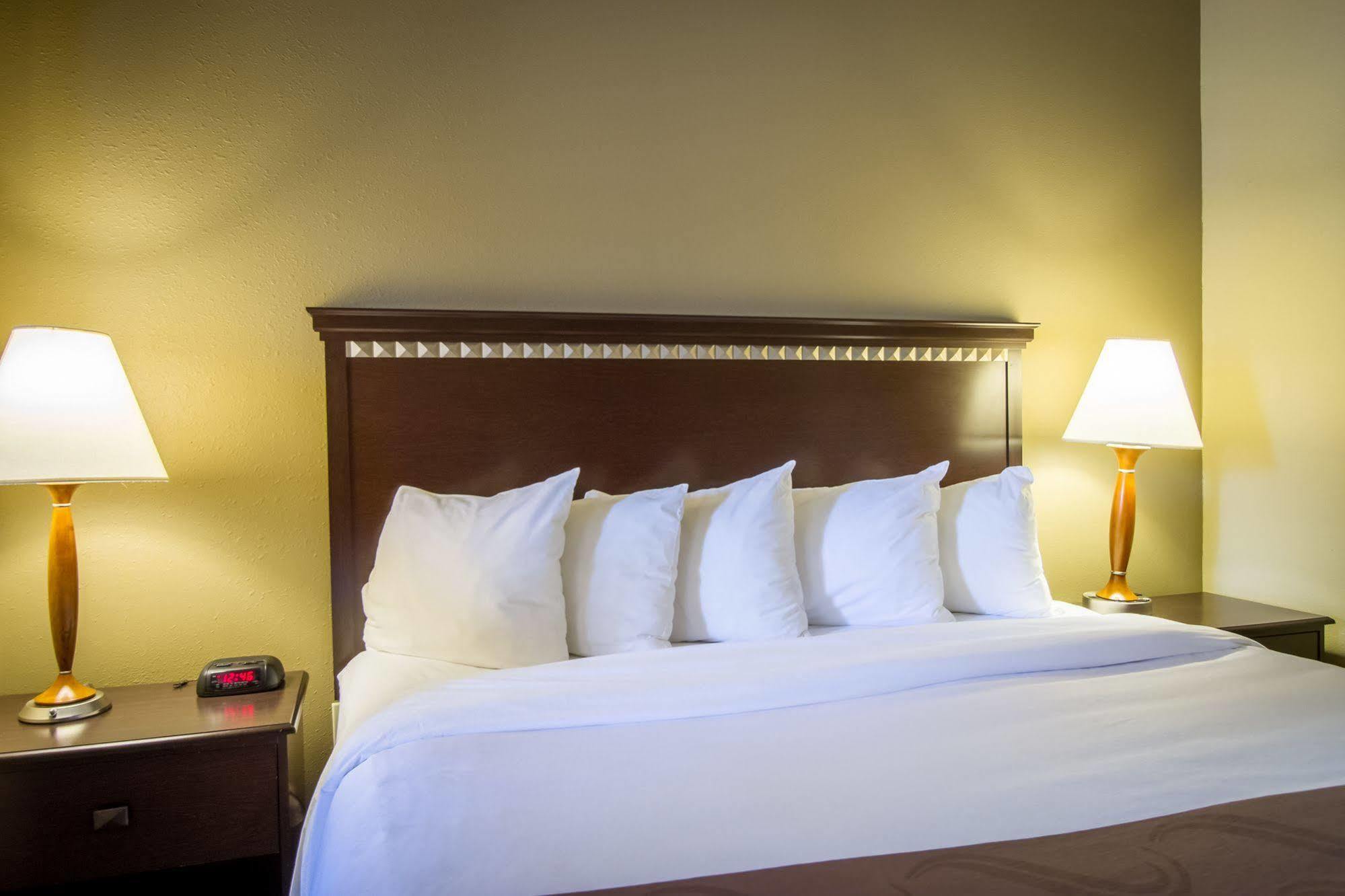 Hotel Comfort Denver North - 3*